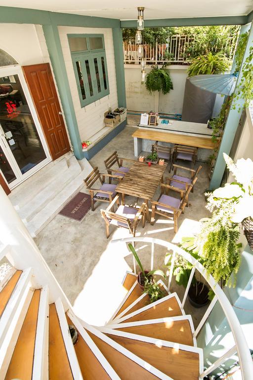 Fu House Hostel กรุงเทพมหานคร ภายนอก รูปภาพ